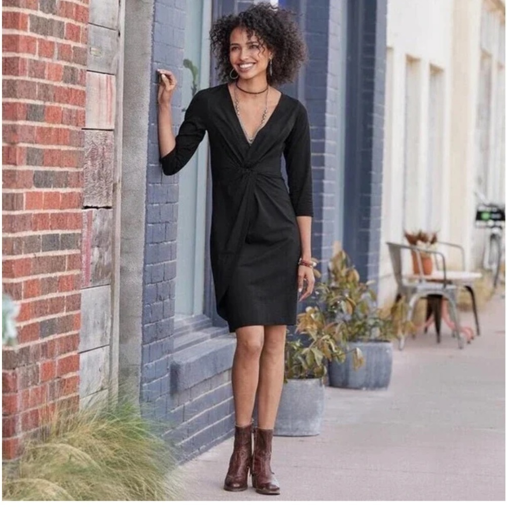 Sundance Eternal Compliments Dress Stretch Cotton V-Neck Ruched Wrap in black